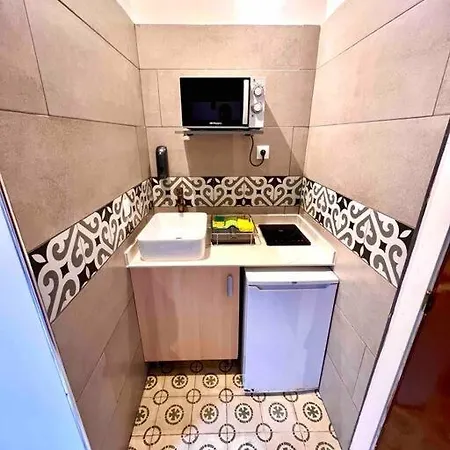 P7 Estudio Nuevo! Cocina Privada! Metro Sants P7 *