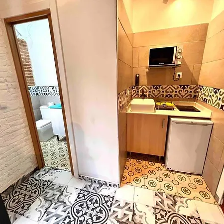 P7 Estudio Nuevo! Cocina Privada! Metro Sants P7 * Barcelona