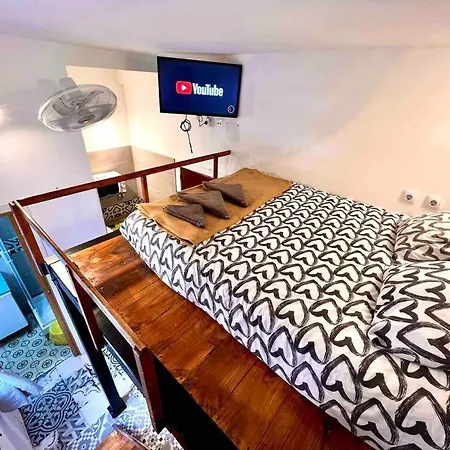 P7 Estudio Nuevo! Cocina Privada! Metro Sants P7 Apartment *